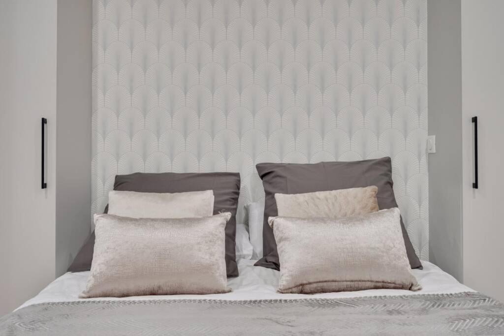 Suite Luxury Republique Paris Eksteriør bilde
