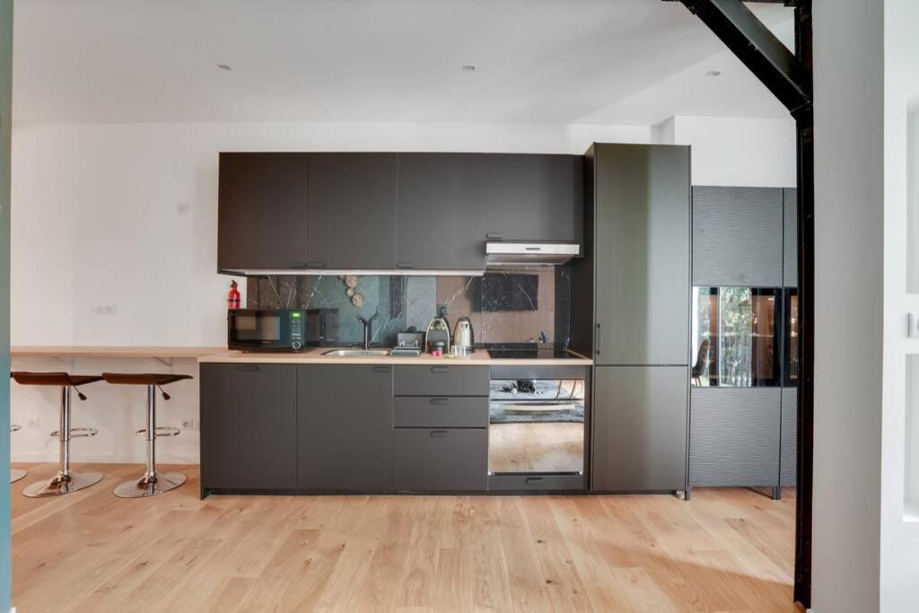 Suite Luxury Republique Paris Eksteriør bilde